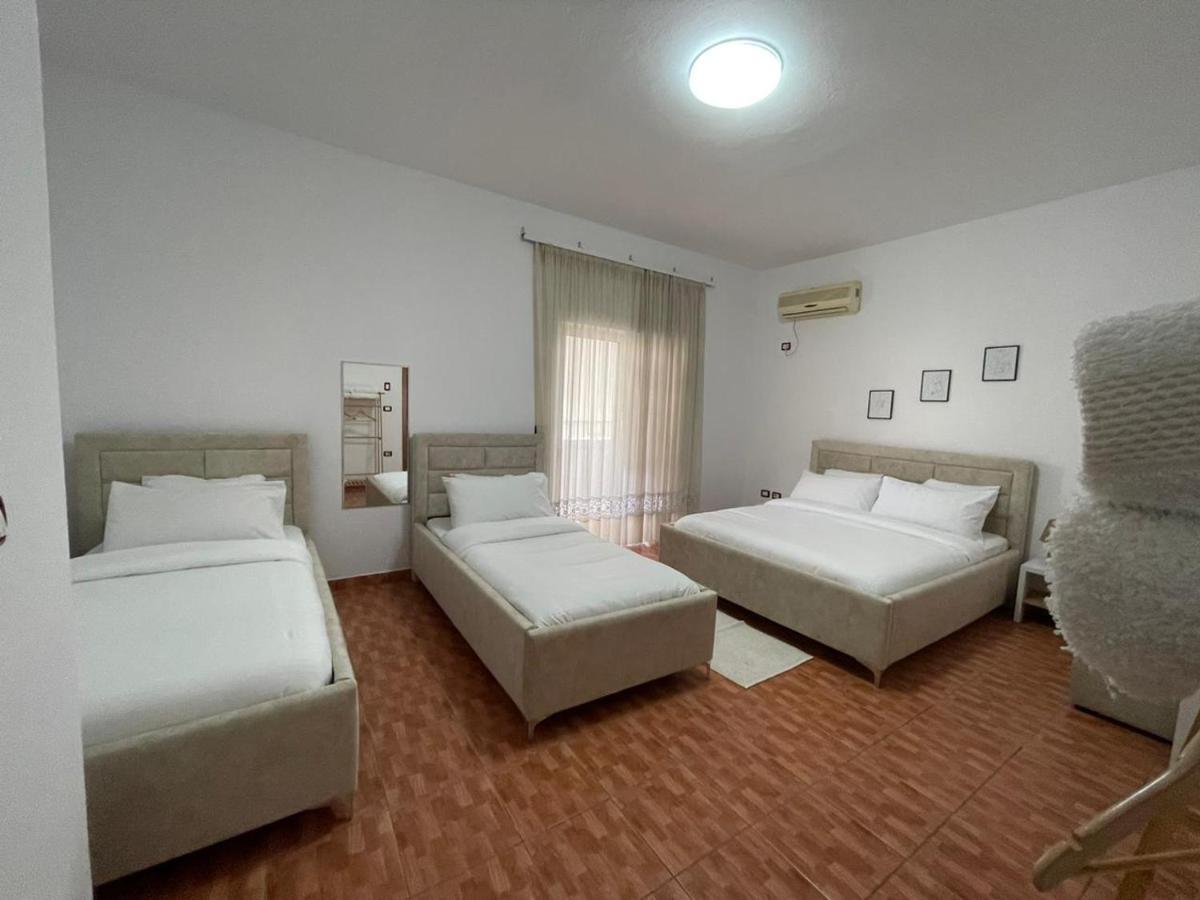 Villa Oasis เบราท ภายนอก รูปภาพ